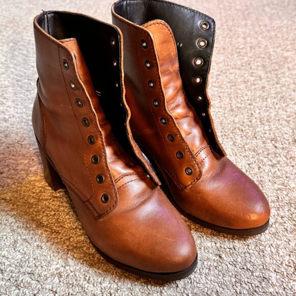 MINT+++ Thursday boot "Revel" size 7 - Picture 2 of 3